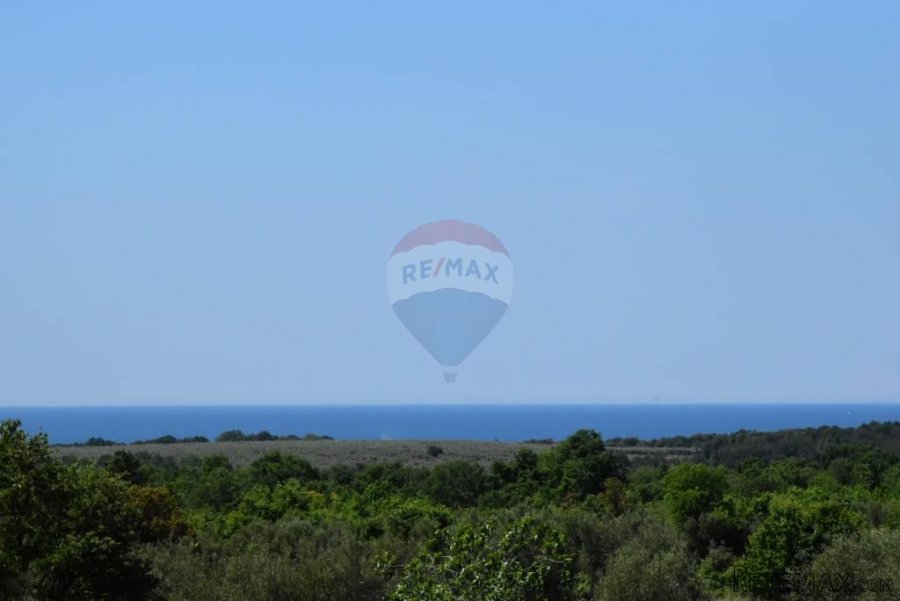 Vabriga,zemljište na osami,pogled more,500m od mora.Jedinst - 2