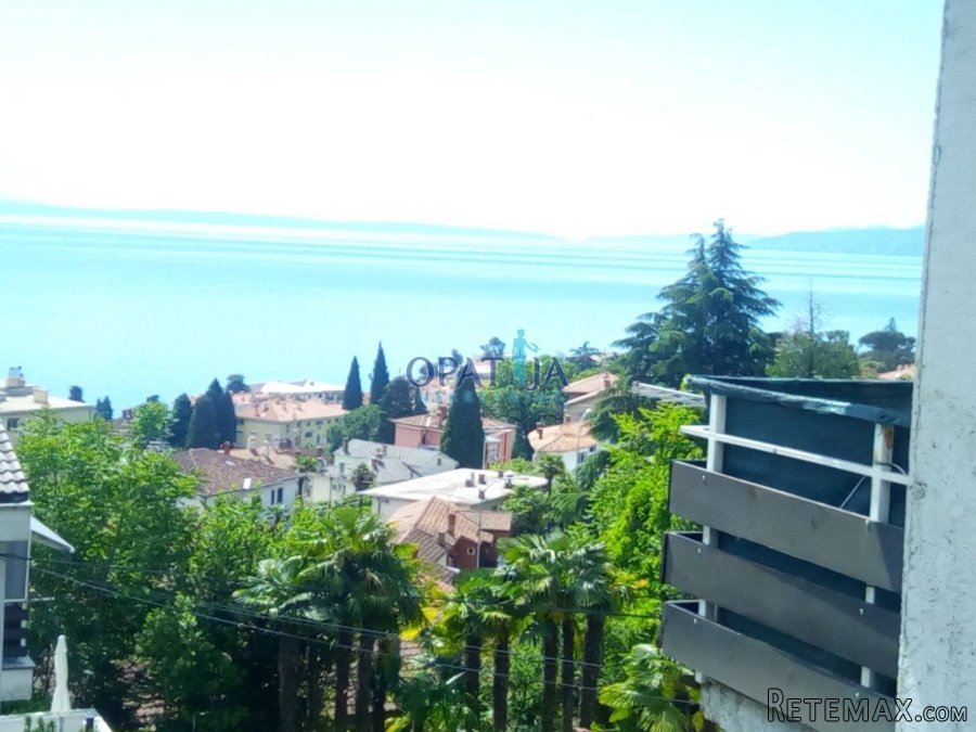 Opatija - etaža zgrade sa potkrovljem (pogled), parking.. - 4
