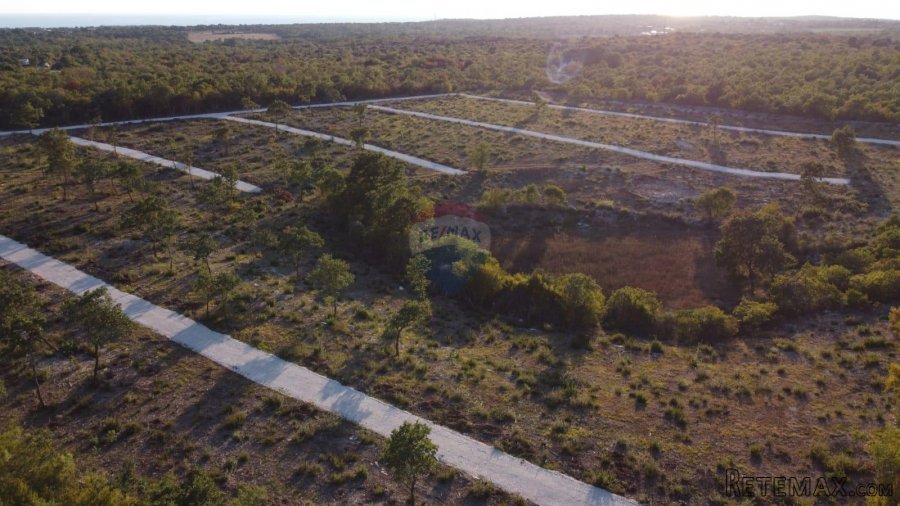 Istra, Barbariga - zemljište 458m2 - 5