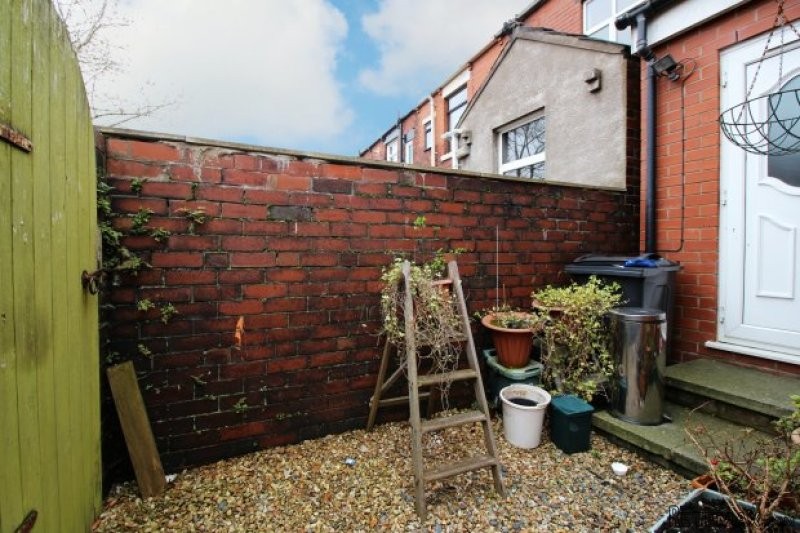 2 bedroom, Terraced House house for sale - 2