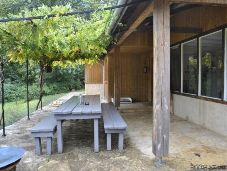 Bungalow With Studio, Barn And Set In 4.. - 2