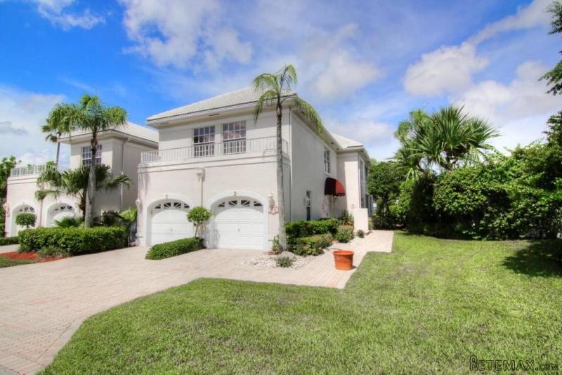 5209 Lake Catalina Dr N #c, Boca Raton..
