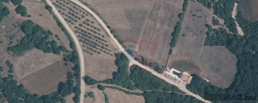 Istra, Kanfanar - 1494 m2, 2 zemljišta s garađevinskom dozvo - 3