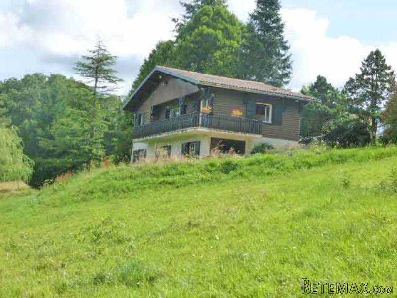 2 Bed Chalet With Wonderful Views In..