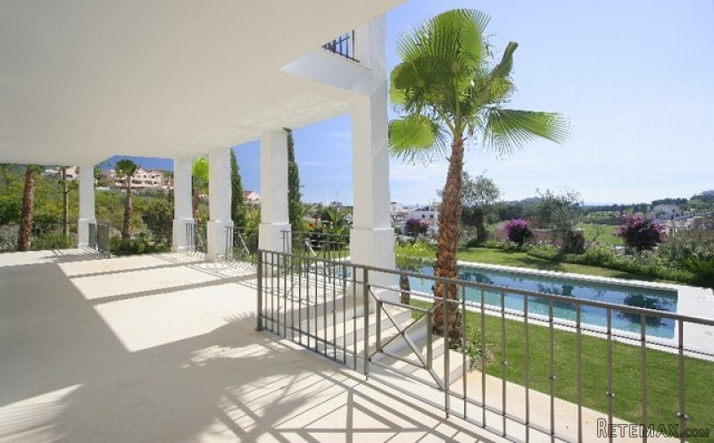 4 Bedrooms - Villa - Malaga - For Sale - 2