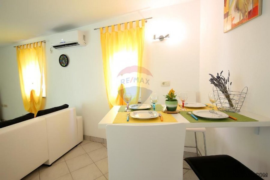 Opatija, dva stana i apartman kao cijelina - 7