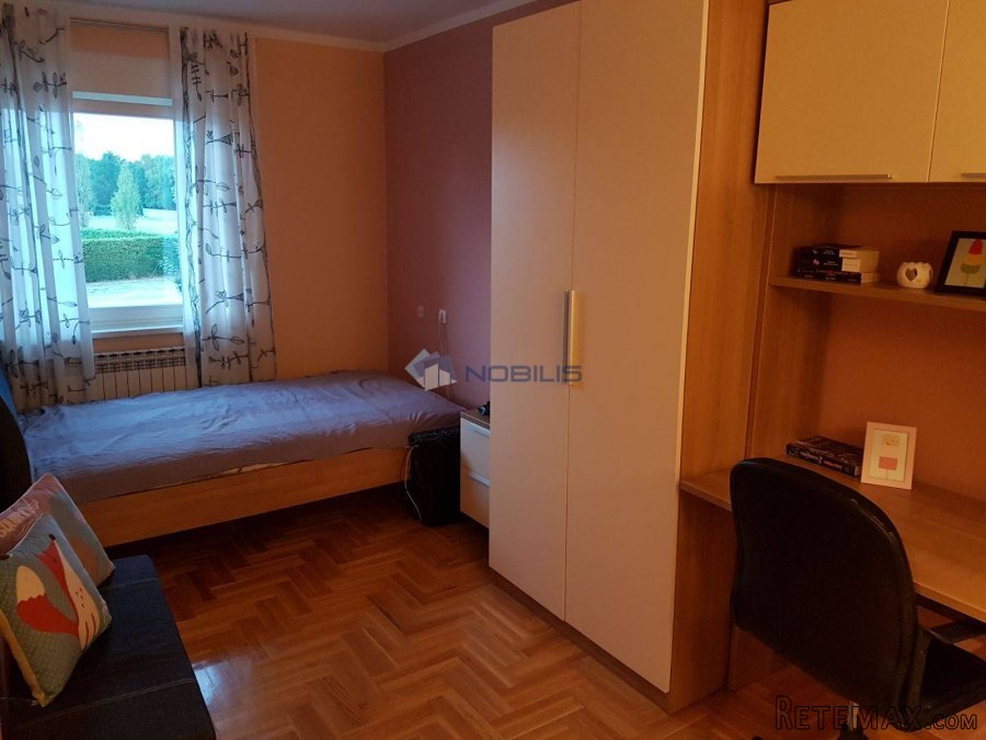 Varaždin, prekrasan i miran dio grada, obiteljska kuća 300m2 - 7