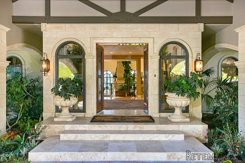 5305 La Crescenta