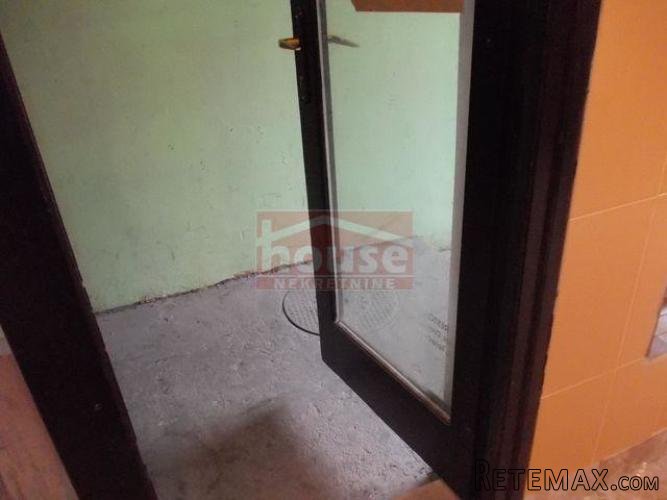 Agencijska oznaka je 9106442, Novi Sad, CENTAR, izdajemo.. - 2