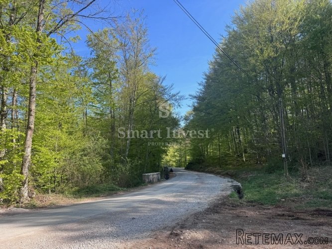 UČKA, teren od 4161 m2 sa ishodovanom građevinskom d.. - 2