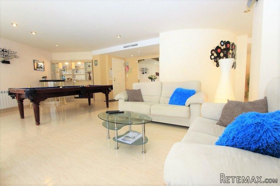 Amplio ático de 3 dormitorios y 2 baños con vistas al mar e.. - 3