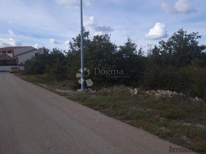 Investitorska prilka na korak do Zadra - 3