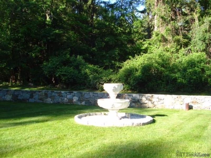 4 bedroom House For Sale: 10 Bridey.. - 2