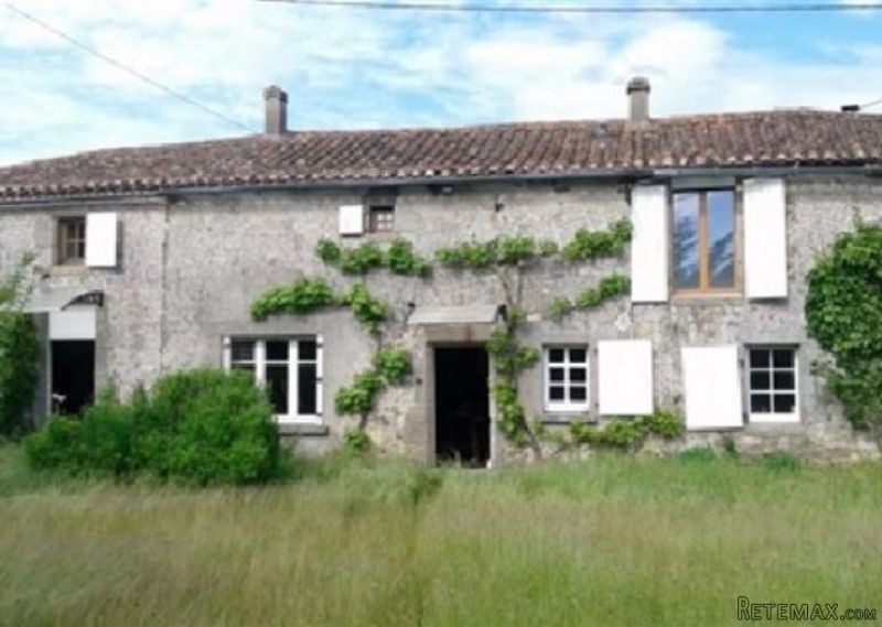 4 Bedroom Vast Longere House