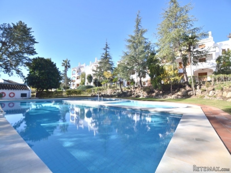 2 Bedroom West Facing Apartment For..
