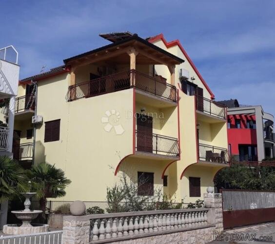 Prekrasna kuća Vodice - 2