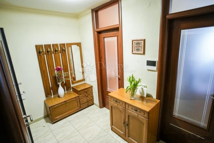 ROVINJ – PRILIKA! Odličan stan na odličnoj lokaciji - 2