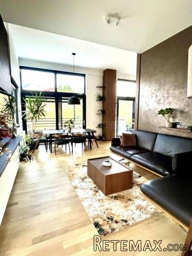 Top penthouse s terasama garažom i 2 PM -Kameniti stol 127 m - 2