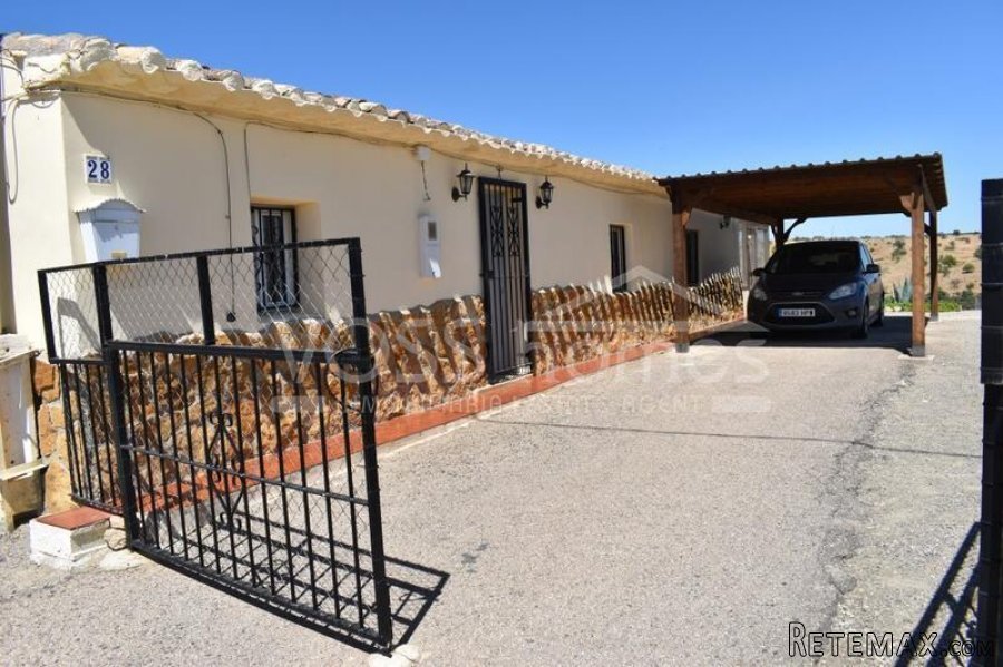 RESERVED/SALE AGREED JULY 2022 WITH VOSS HOMES - A recently..