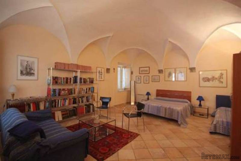 Homes for Sale in Lucca, Tuscany..