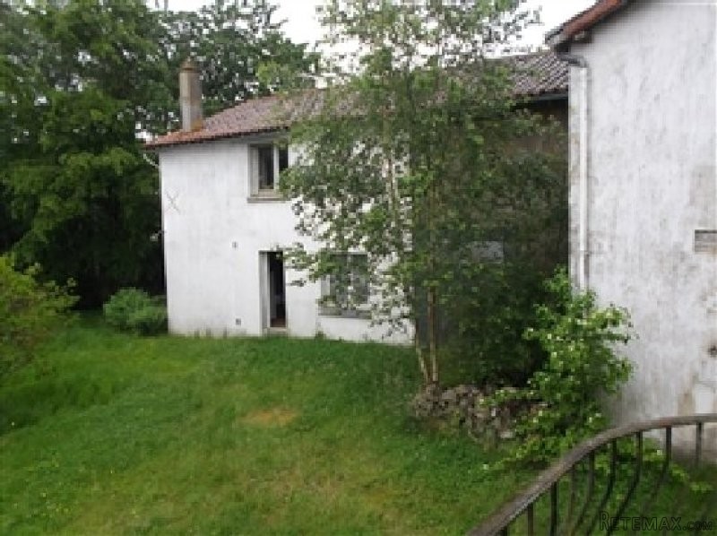 House with Private Apartment - 2