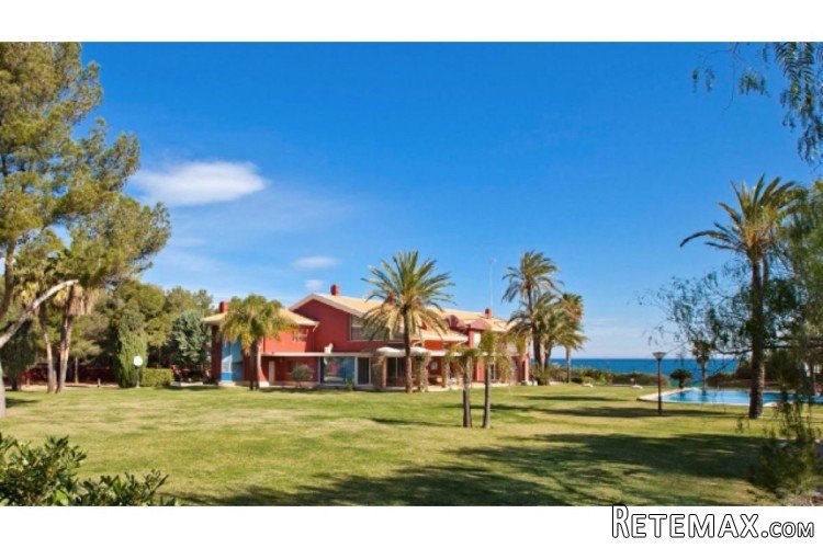 Exceptional luxury sea front villa in Denia, Costa Blanca.. - 3