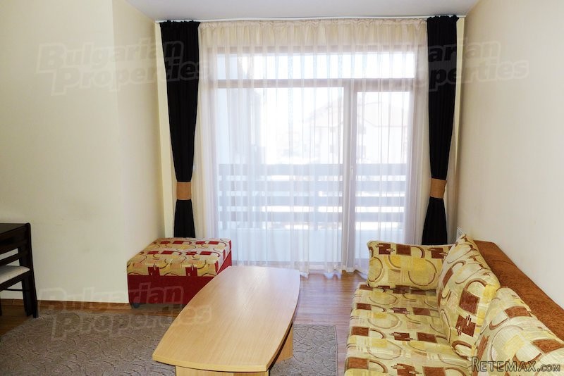 Bright Apartment With Excellent Location - 2