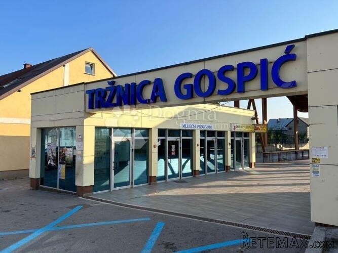 STAMBENO POSLOVNA NEKRETNINA SA 1000M2 GRAĐEVINSKOG ZEMLJIŠT - 5