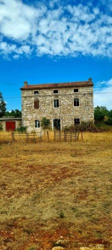 ISTARSKA STANCIJA - KRNICA (167.000 m2)