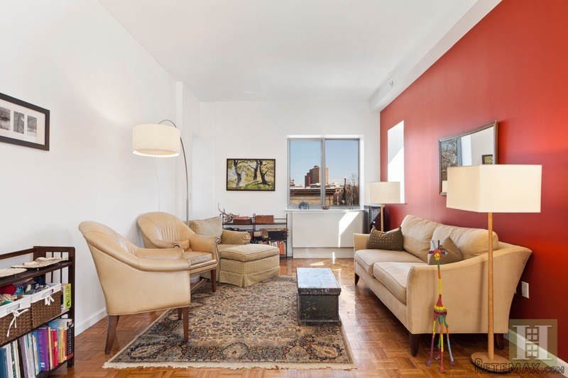 2 bedroom Apartment For Sale: 300 WEST..