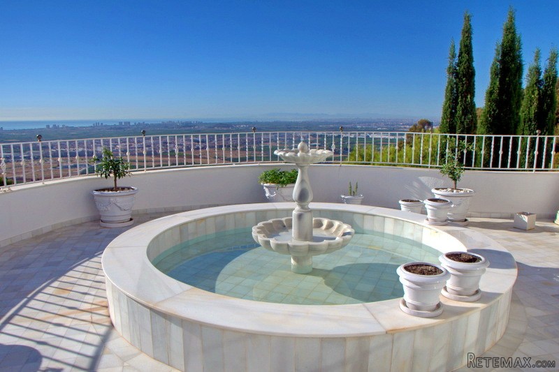 Mansion On The Outskirts Of Valencia. - 2