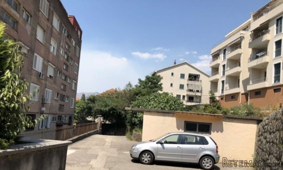 Kuca na prodaju Dobrota-Kotor - 12