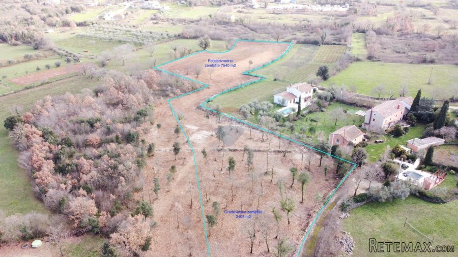 ISTRA, RAKALJ - Građ. zemljište 2405 m2 + Polj. 7540 m2 u cj - 3
