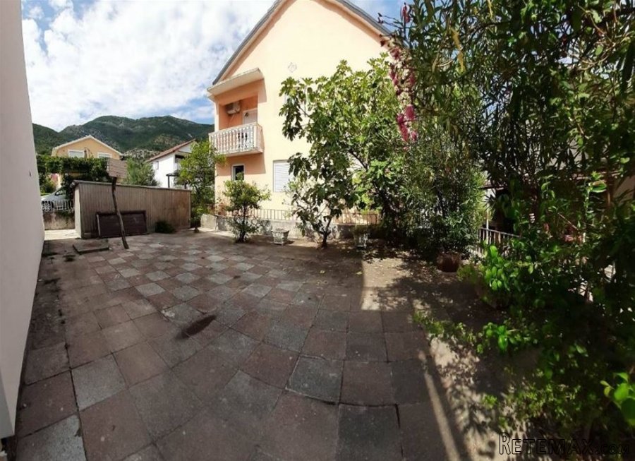 Kuca na moru 150m2 sa placem - 13