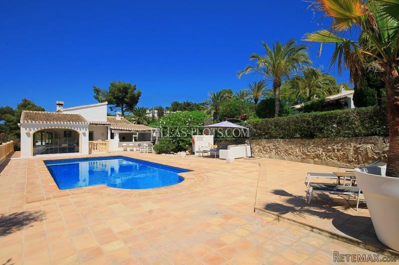 6 Bedroom Villa In Javea - 2