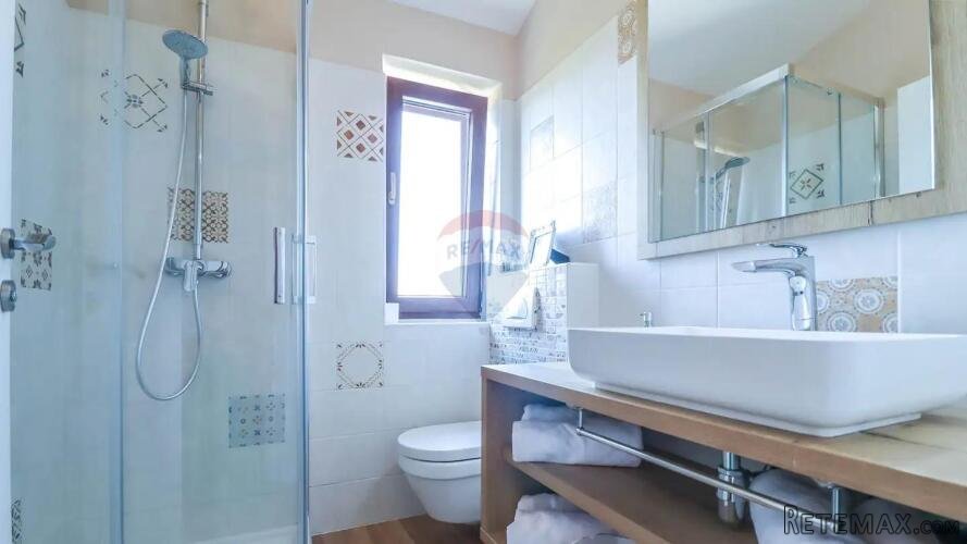 Istra, Sveti Lovreč, kamena kuća s bazenom - 8