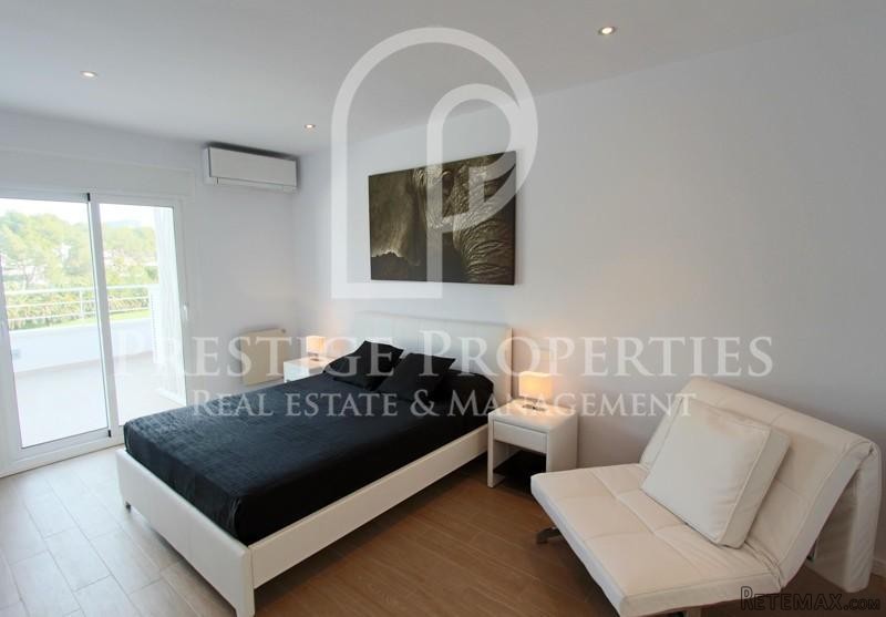 Pretty 3 bedroom terraced house with.. - 2