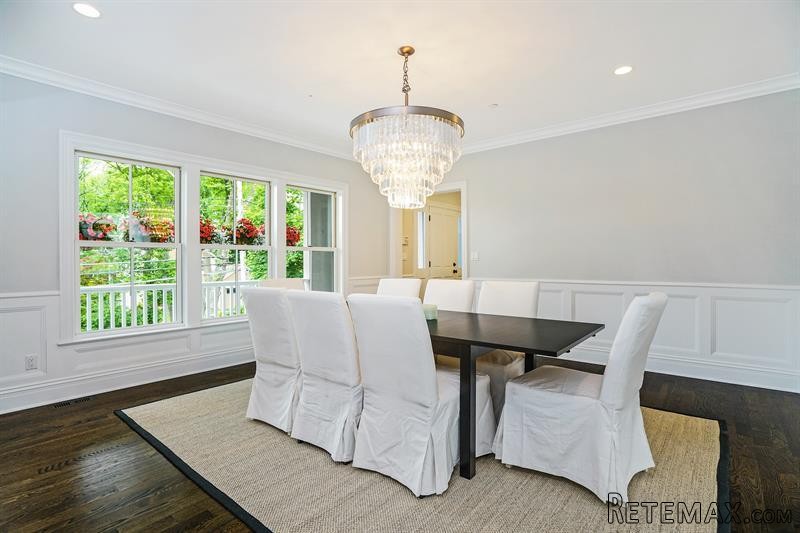 6 bedroom House For Sale: 93 Central.. - 2