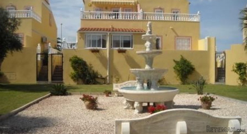 3 Bedroom Semi-Detached House Ref:.. - 2