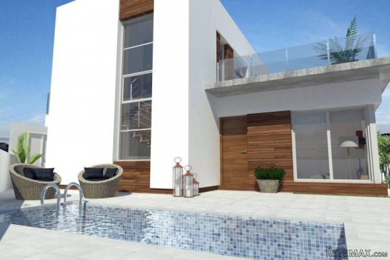 3 Bedroom 3 Bathroom Villa In Rojales.. - 2