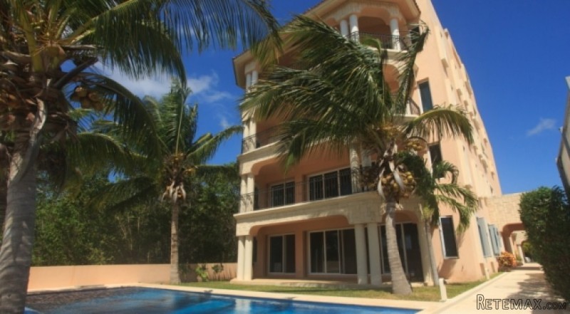 CONDOMINIUM BELLE HARBOUR IN FRONT OF..