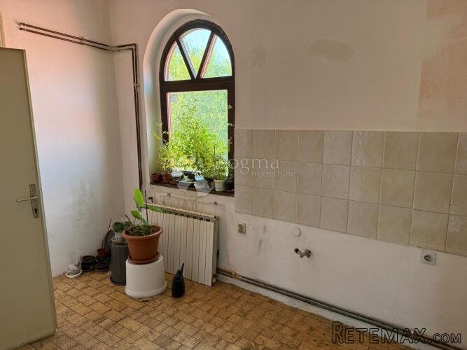 STAN U CENTRU ZA RENOVACIJU - INVESTICIJA - 3