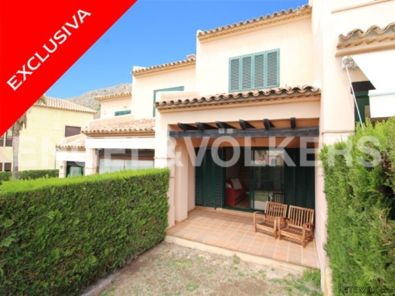 Town House In A Luxury Residential..