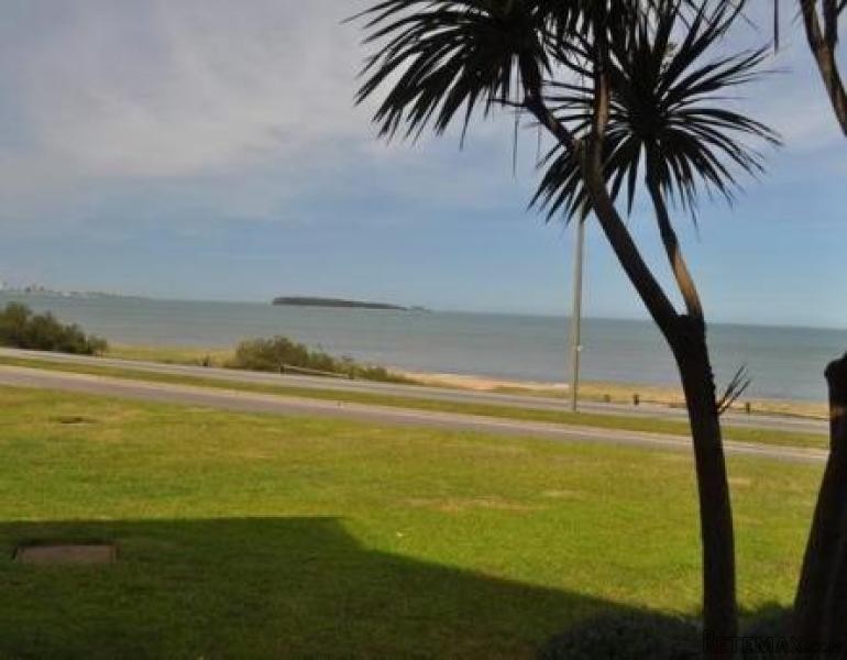 3 Bedroom Apartment - For Sale - Pinares - 2