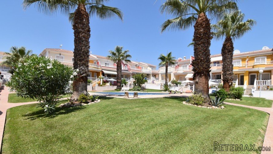 This charming property is located in a quiet area on the.. - 8