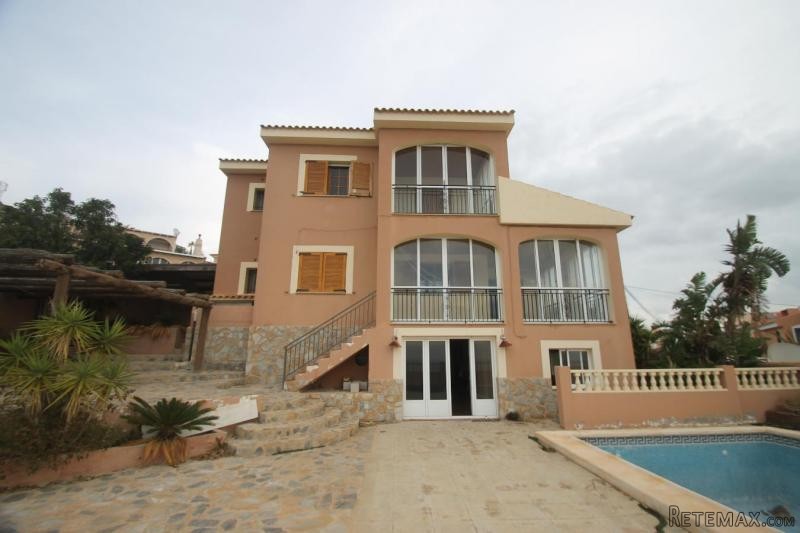 4 Bedrooms - Villa - Murcia - For Sale