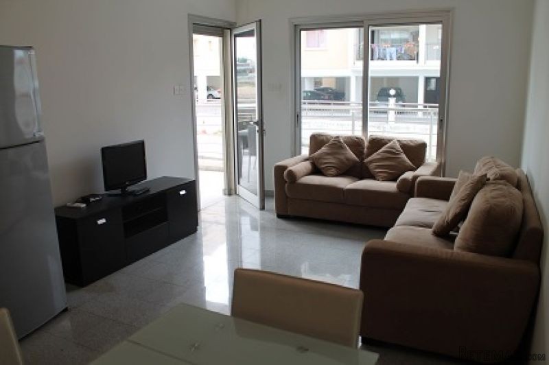 Excellent Location - One Bedroom Modern..