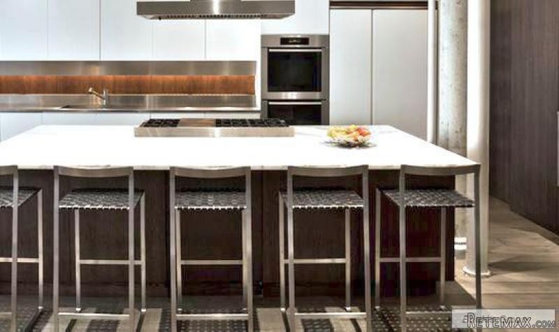 Gut-Renovated Penthouse Loft, Private.. - 2