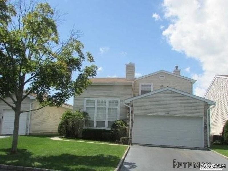 3 bedroom House For Sale: 230 Fairfield..