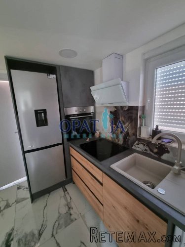 Zadar, stari grad stan 75m² renoviran 200m do mora - 2